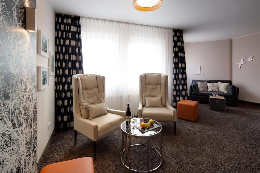 Hotel Am Markt Nordenham Extérieur photo